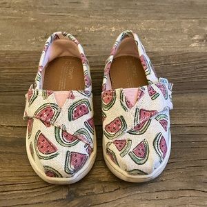TOMS Slip on Shoes